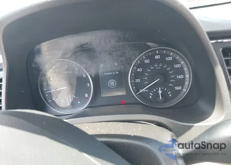 2018 Hyundai Elantra Value Edition z USA, uszkodzony, nr VIN 5NPD84LF0JH339833